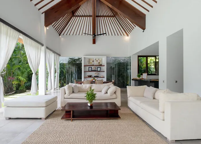 Villa Alice By Finder Seminyak (Bali)