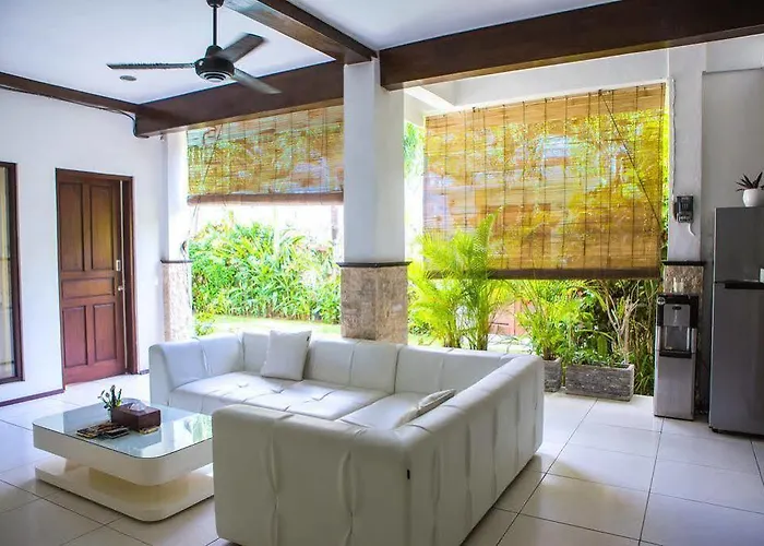 Villa Alice By Finder